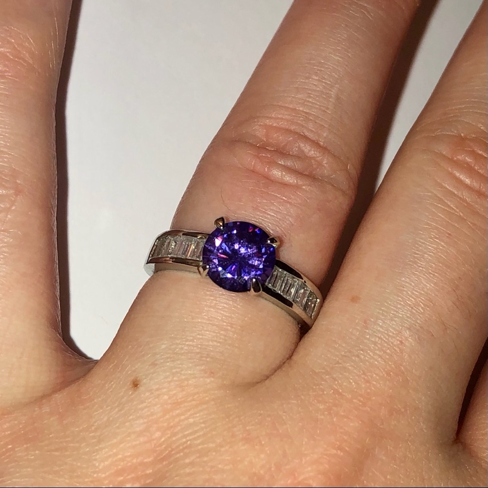 Beautiful Jewelscents Ring